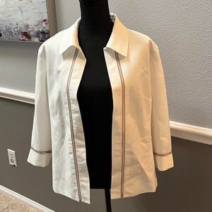 NWT Coldwater Creek Linen White Round Neck 3/4 Sleeve  Closure Jaket size M